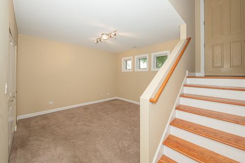 95 Northfield Ter, Wheeling, IL 60090 photo 36