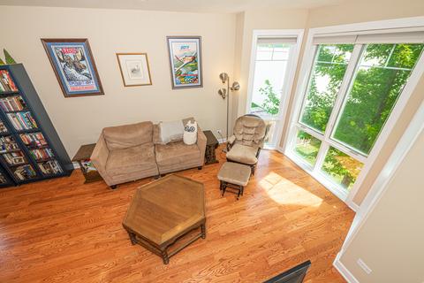 95 Northfield Ter, Wheeling, IL 60090 photo 10