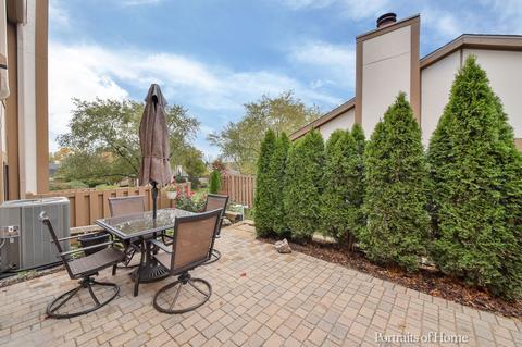 1054 Oakview Dr, Wheaton, IL 60187 photo 21