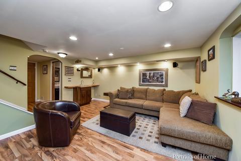 1054 Oakview Dr, Wheaton, IL 60187 photo 15