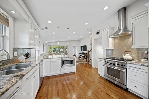 776 S Mitchell Ave, Elmhurst, IL 60126 photo 7
