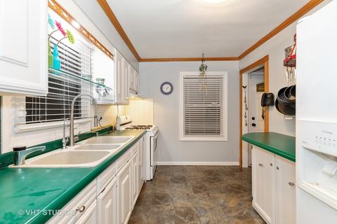 16840 Anthony Ave, Hazel Crest, IL 60429 photo 4