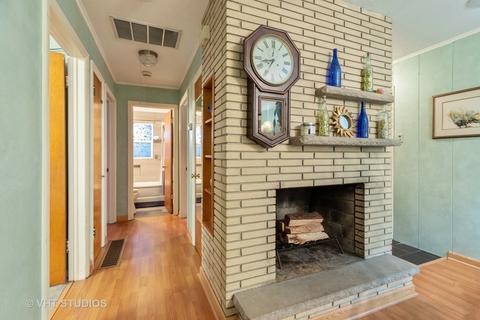 16840 Anthony Ave, Hazel Crest, IL 60429 photo 3
