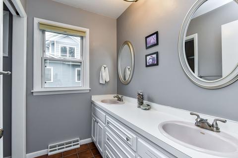 804 E Indiana St, Wheaton, IL 60187 photo 10