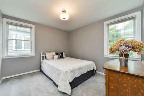 804 E Indiana St, Wheaton, IL 60187 photo 11