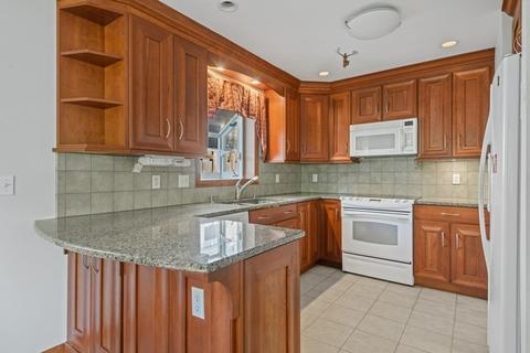 360 Randolph St, Glencoe, IL 60022 photo 5