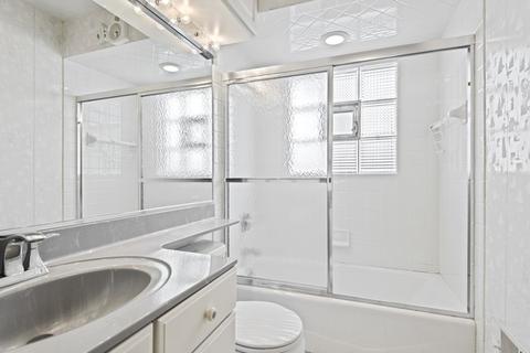 360 Randolph St, Glencoe, IL 60022 photo 14