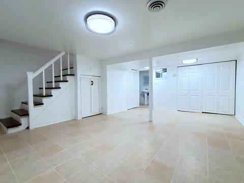 653 E 105th St, Chicago, IL 60628 photo 17