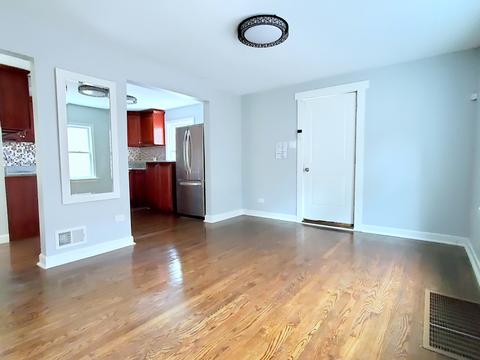 653 E 105th St, Chicago, IL 60628 photo 5