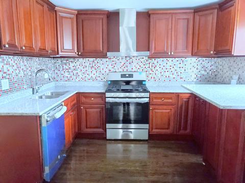653 E 105th St, Chicago, IL 60628 photo 8