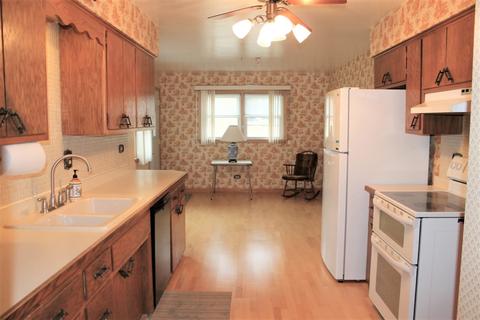 486 Dover Dr, Des Plaines, IL 60018 photo 6