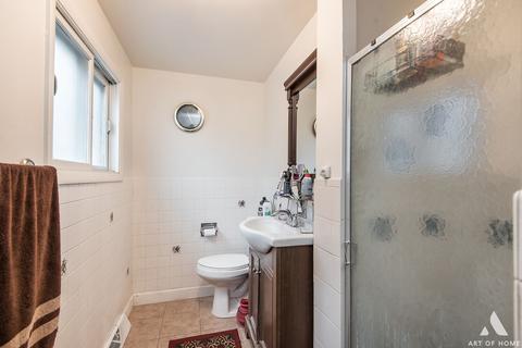 339 Dulles Rd, Des Plaines, IL 60016 photo 13