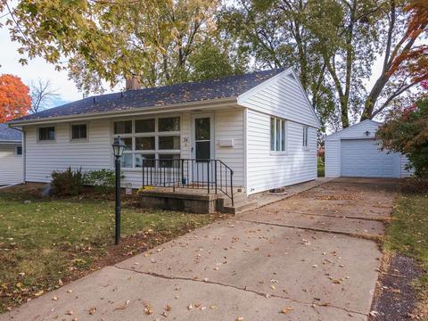 34 Delaine Dr, Normal, IL 61761 photo 26
