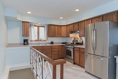 34 Delaine Dr, Normal, IL 61761 photo 8