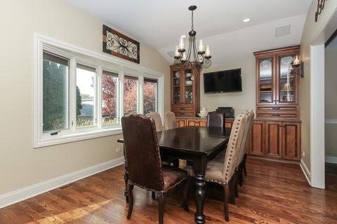 846 Kings Point Dr E, Addison, IL 60101 photo 8
