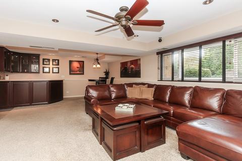 846 Kings Point Dr E, Addison, IL 60101 photo 15