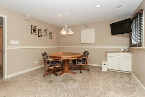846 Kings Point Dr E, Addison, IL 60101 photo 17