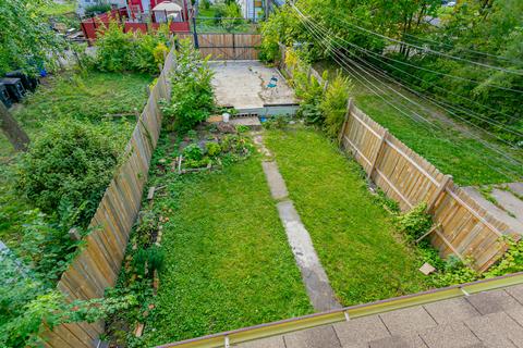 2108 S Spaulding Ave, Chicago, IL 60623 photo 18