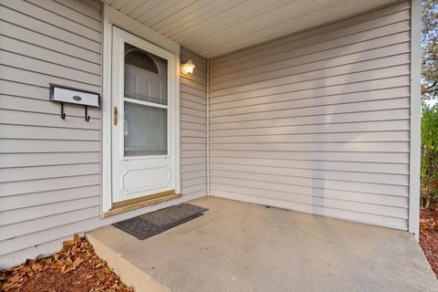 3500 Falcon Ct S, Rolling Meadows, IL 60008 photo 4