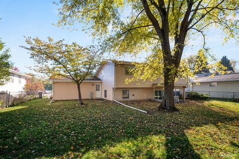 1240 Braeburn Dr, Elgin, IL 60123 photo 25