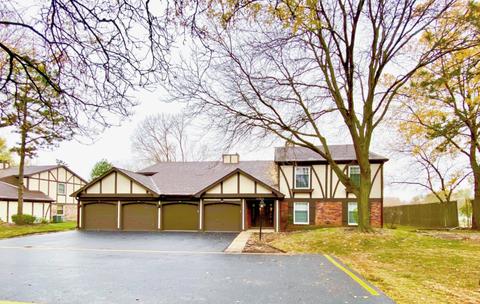 2950 Northampton Dr #A1, Rolling Meadows, IL 60008 photo 1