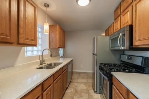 3514 S Grove Ave, Berwyn, IL 60402 photo 3