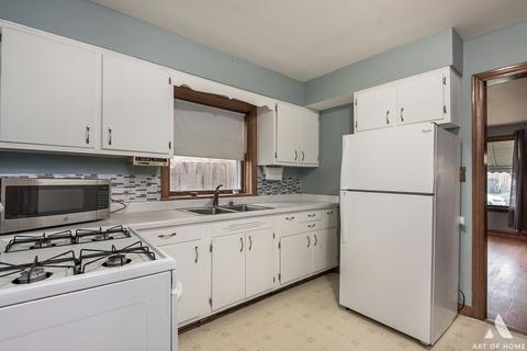 2575 Spruce St, River Grove, IL 60171 photo 4