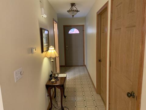 2413 Prospect St, Peru, IL 61354 photo 6