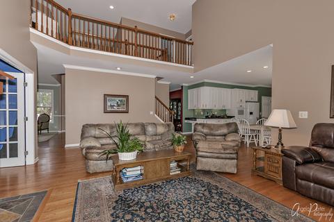 1831 Hartley Dr, Algonquin, IL 60102 photo 12