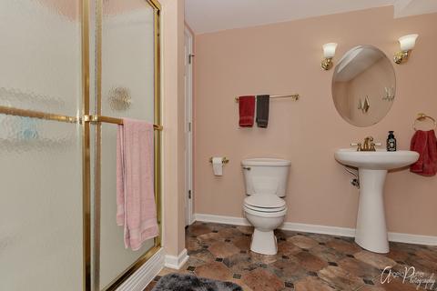 1831 Hartley Dr, Algonquin, IL 60102 photo 25