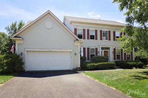 1831 Hartley Dr, Algonquin, IL 60102 photo 1