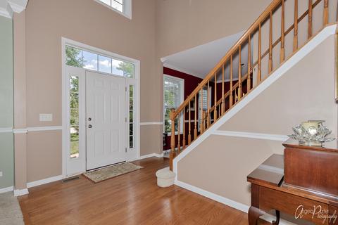 1831 Hartley Dr, Algonquin, IL 60102 photo 2