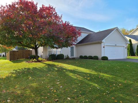 665 Maple Dr, Streamwood, IL 60107 photo 1