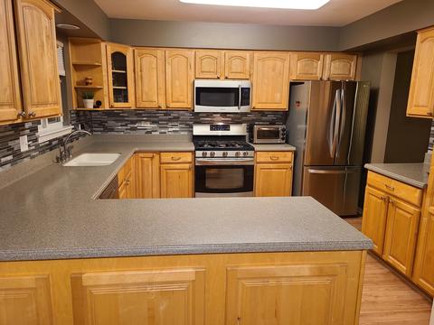 665 Maple Dr, Streamwood, IL 60107 photo 5