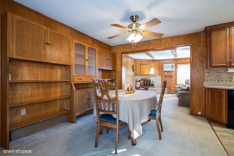 705 Grant St, Harvard, IL 60033 photo 3