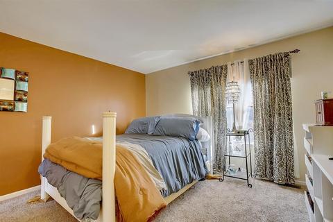 636 White Oak Ln, Bartlett, IL 60103 photo 24