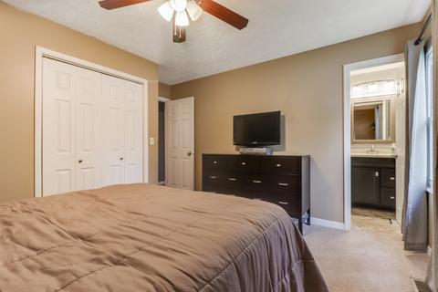 203 E Walnut St, Hudson, IL 61748 photo 29