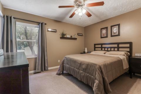 203 E Walnut St, Hudson, IL 61748 photo 5