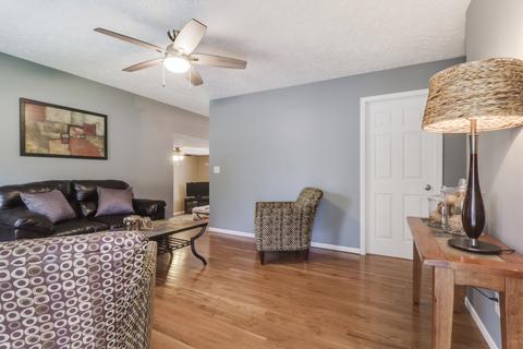 203 E Walnut St, Hudson, IL 61748 photo 12