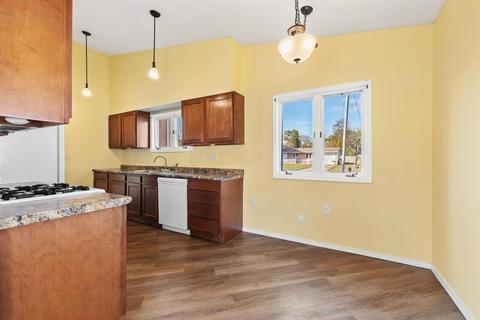 320 Naples Dr, Rantoul, IL 61866 photo 9