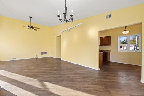 320 Naples Dr, Rantoul, IL 61866 photo 14