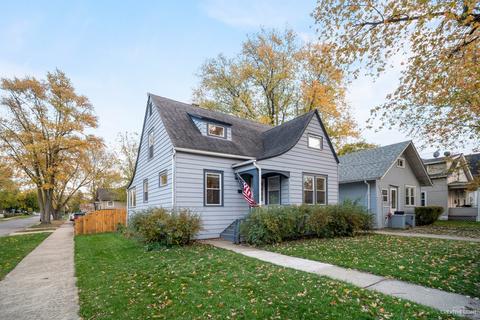 702 Jackson St, Aurora, IL 60505 photo 1