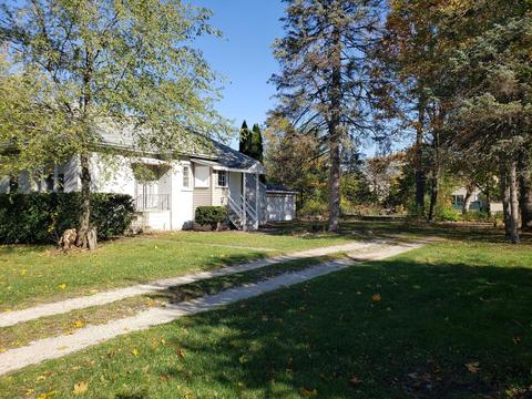 6201 Bentley Ave, Willowbrook, IL 60527 photo 1
