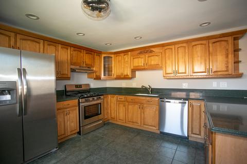 17517 Maple Ave, Lansing, IL 60438 photo 9