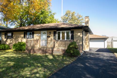 17517 Maple Ave, Lansing, IL 60438 photo 1