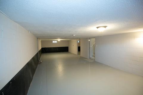 17517 Maple Ave, Lansing, IL 60438 photo 21