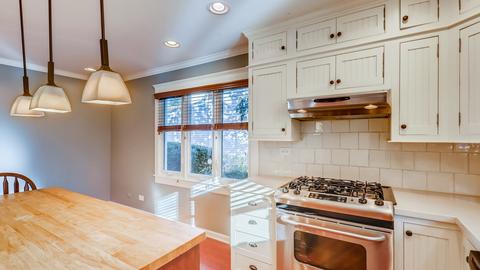 5091 Chambers Dr, Hoffman Estates, IL 60010 photo 11