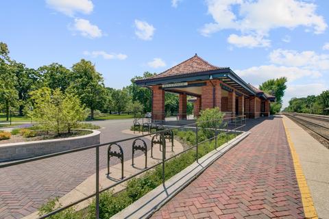 640 Selborne Rd, Riverside, IL 60546 photo 38