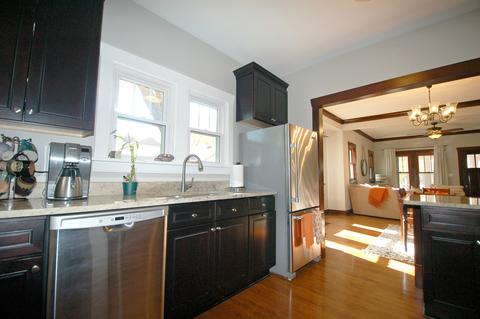 141 N Eastern Ave, Bartlett, IL 60103 photo 8