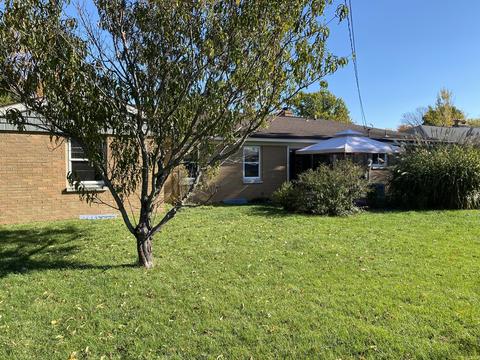 907 Vale St, Bloomington, IL 61701 photo 21